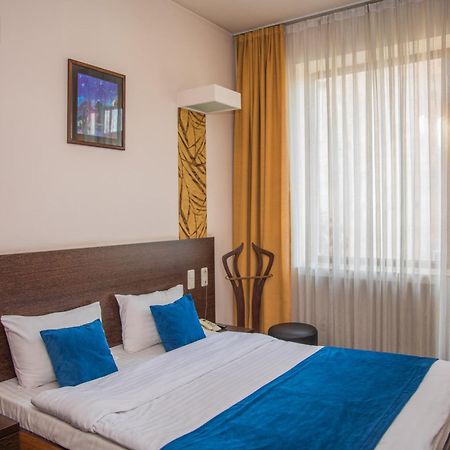 Cascade Hotel Yerevan Exterior photo